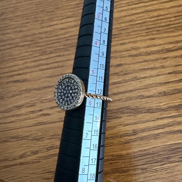 Rhinestone/Gold twisted ring - size 5.5 - Picture 3 of 4